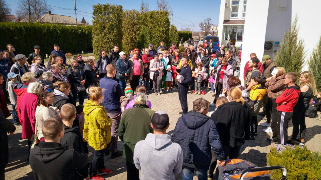 Sharing the gospel with refugees